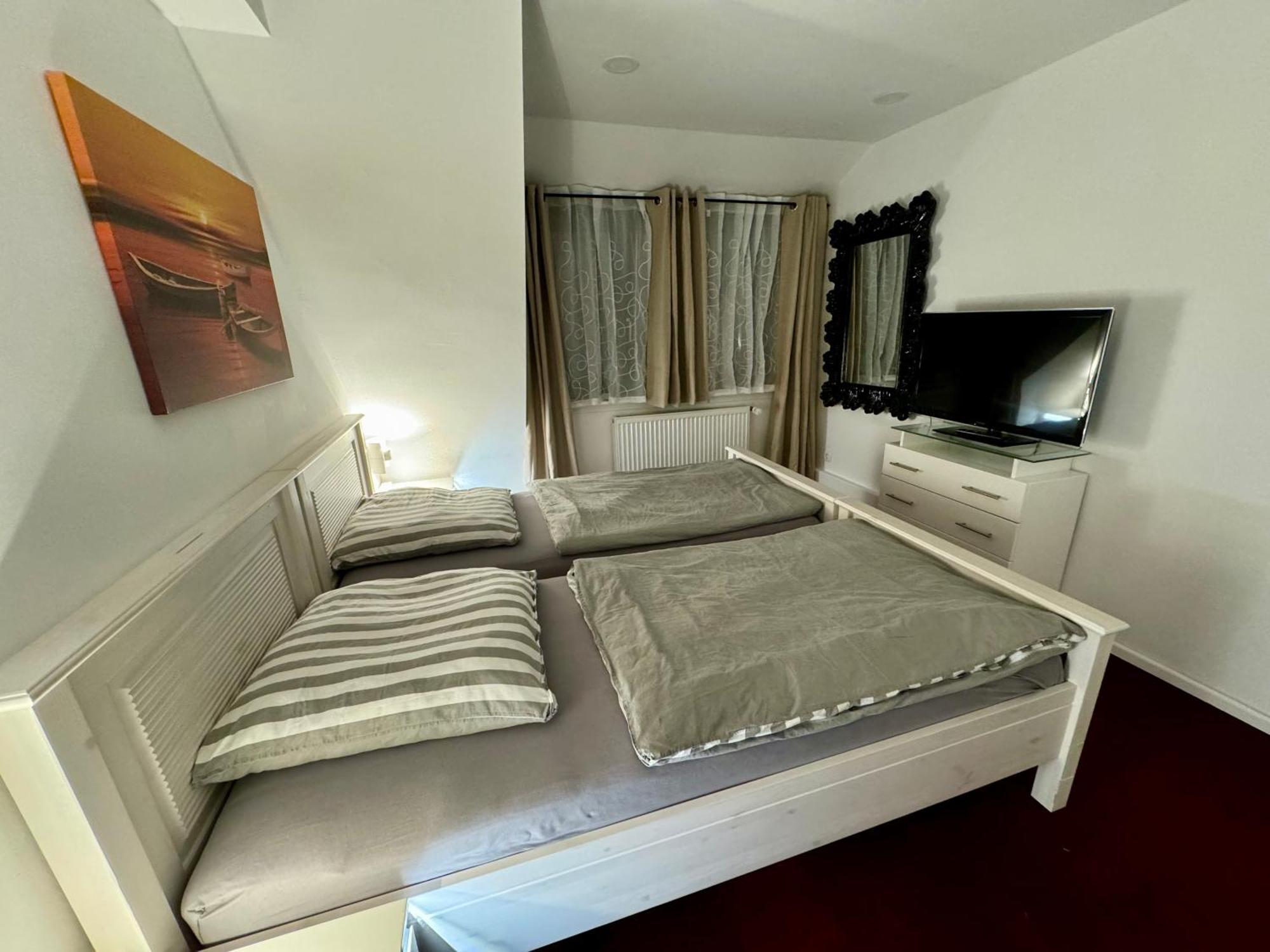 Apartment Zwei BRE