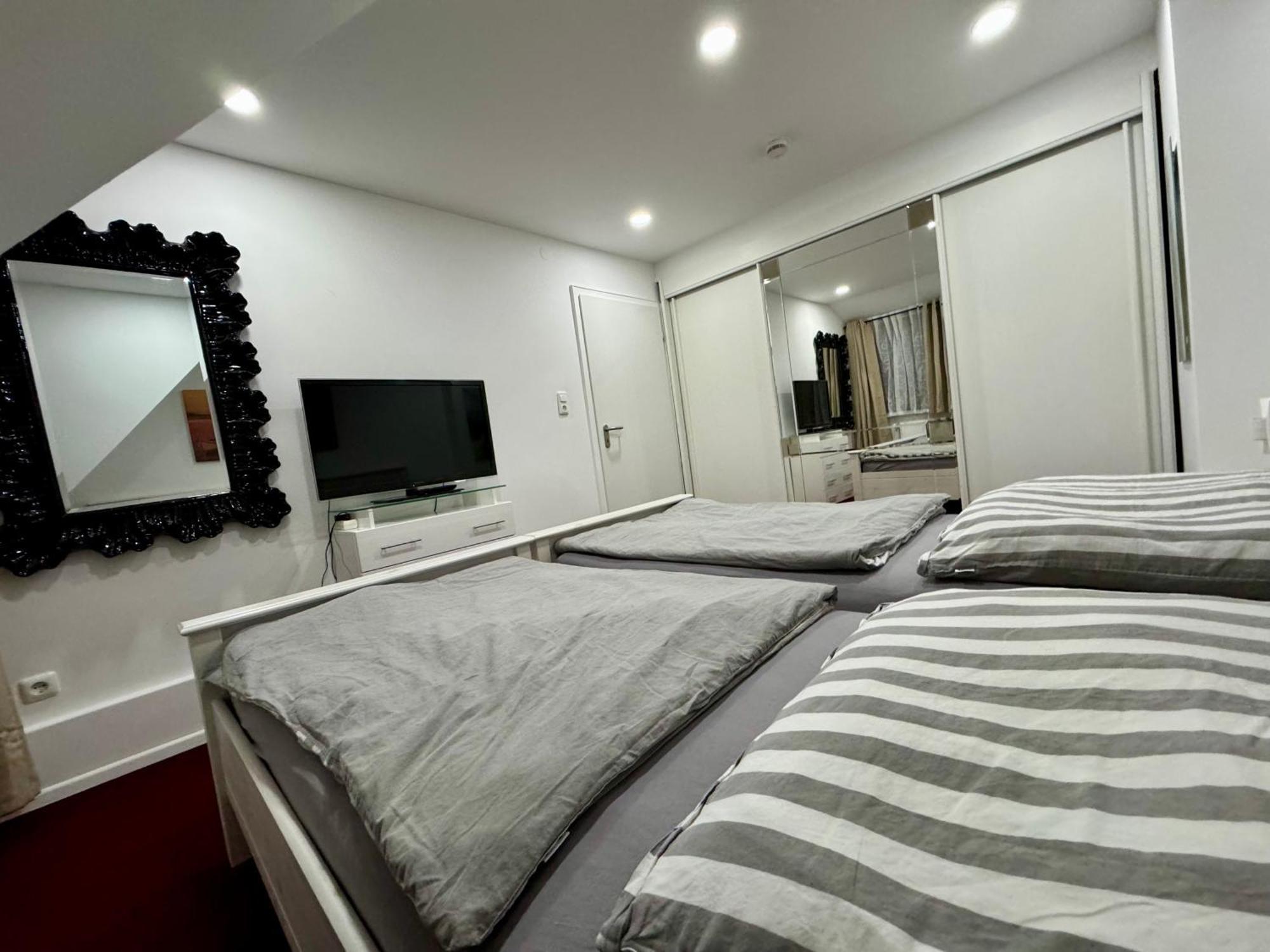 Zwei Apartment